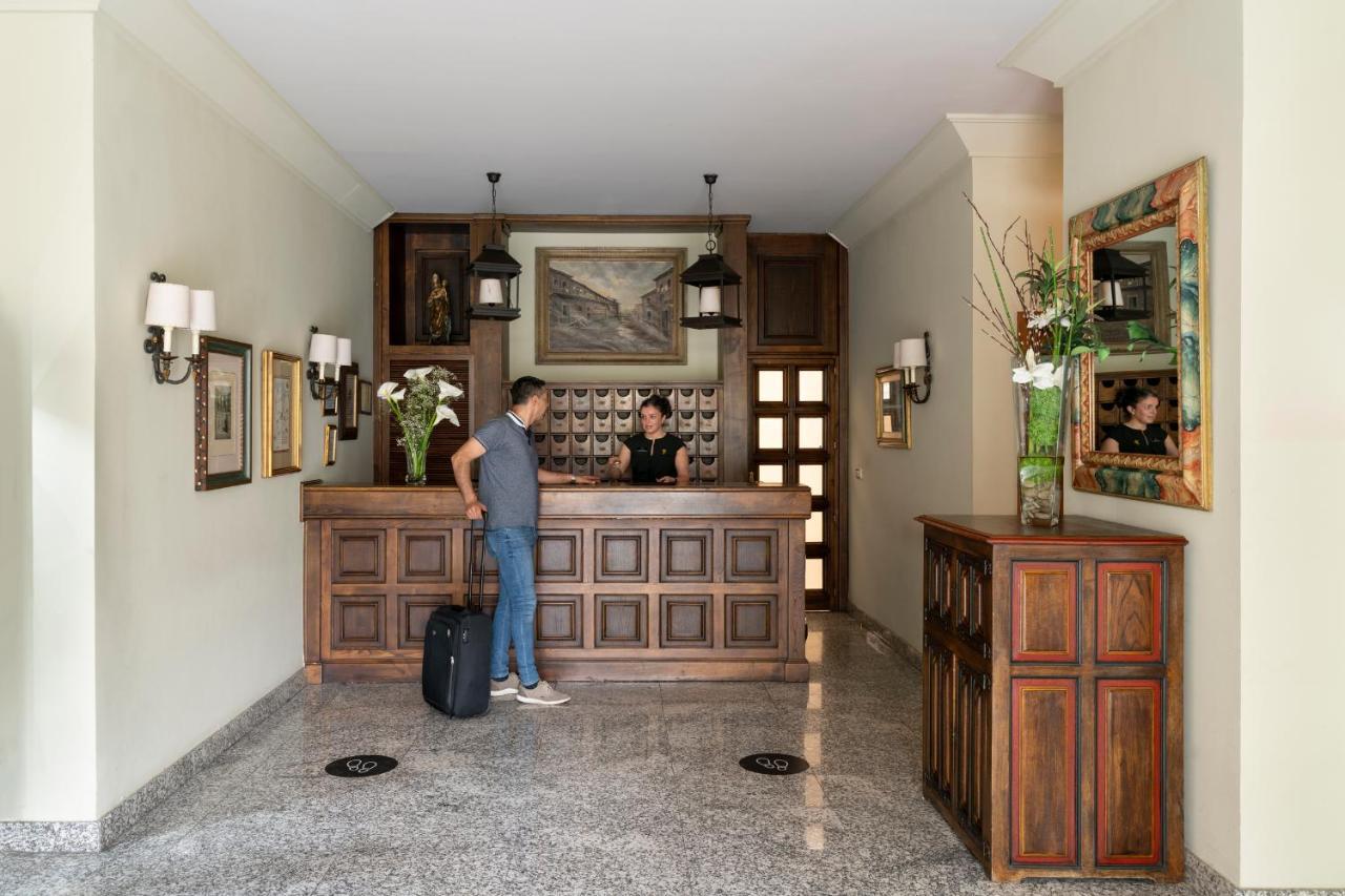 Parador De Vilalba Luaran gambar