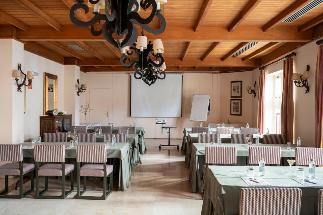 Parador De Vilalba Luaran gambar