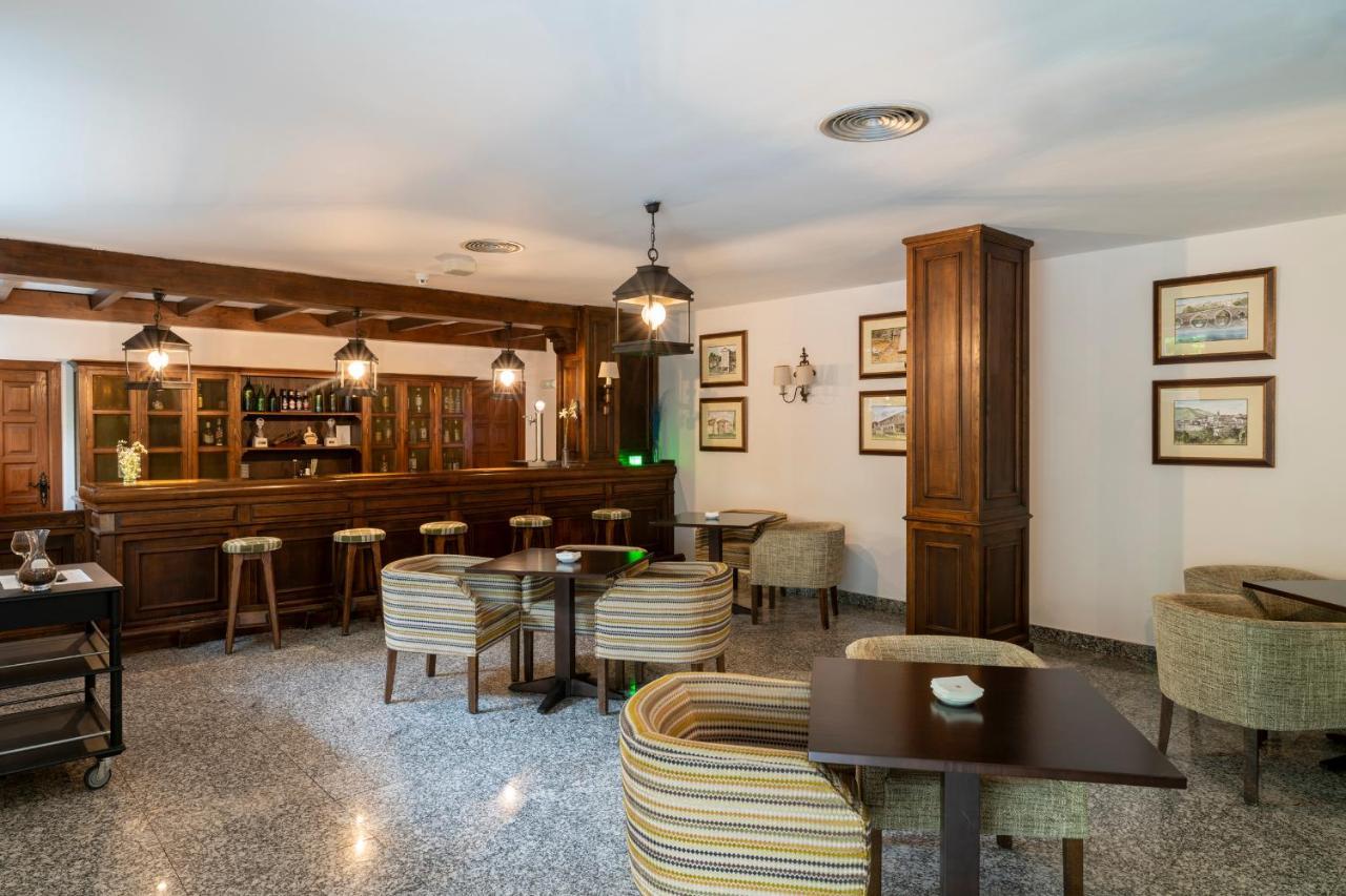 Parador De Vilalba Luaran gambar