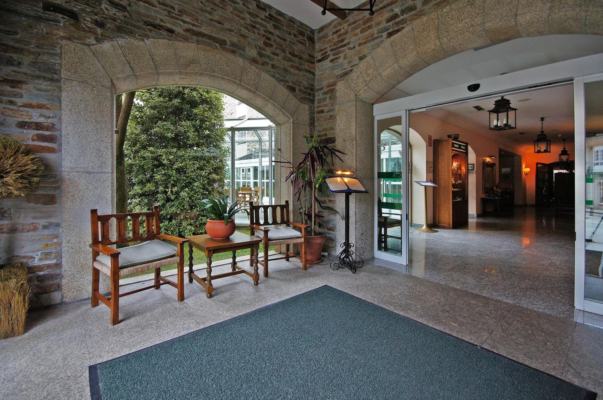 Parador De Vilalba Luaran gambar