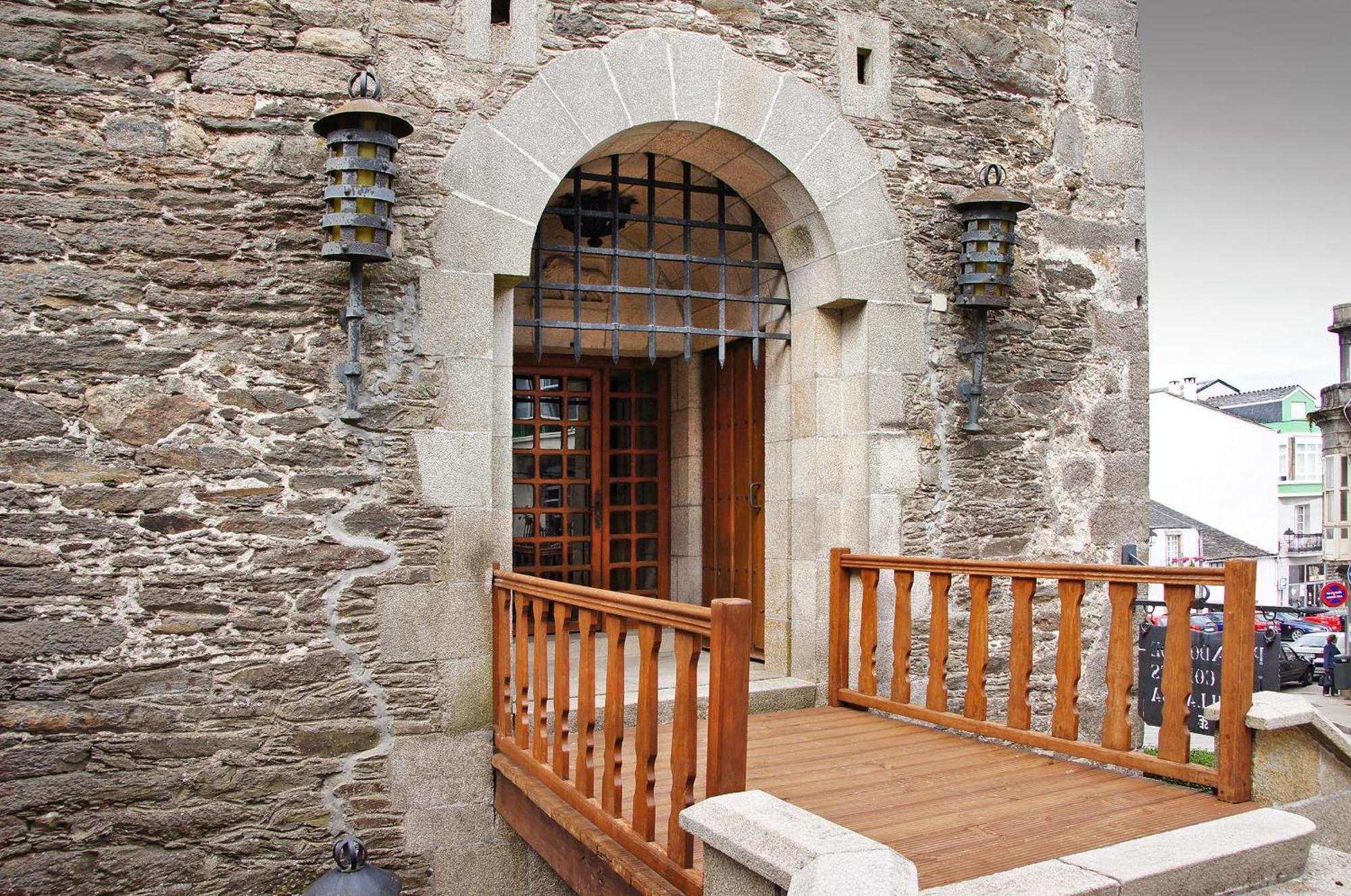 Parador De Vilalba Luaran gambar