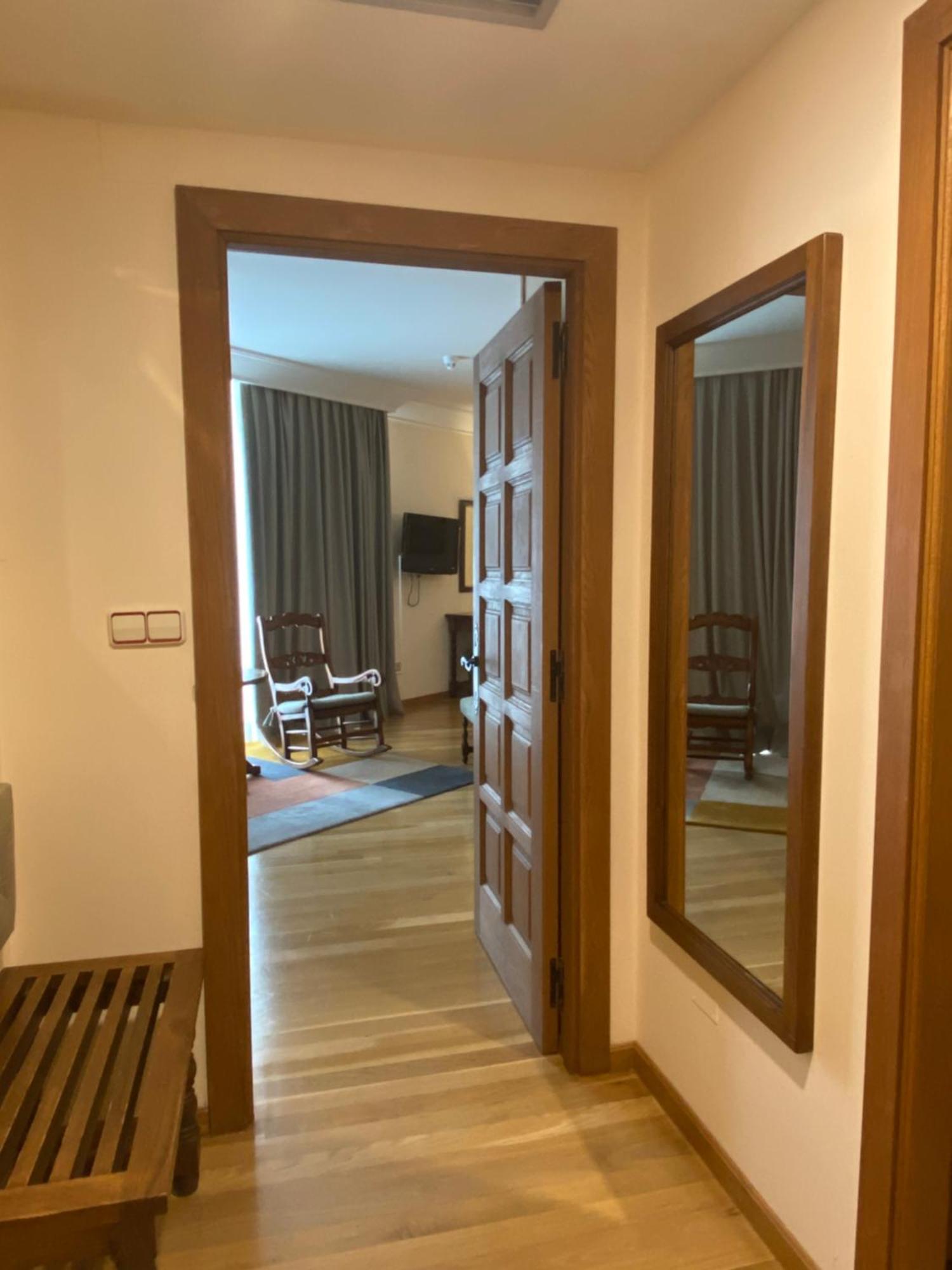 Parador De Vilalba Luaran gambar